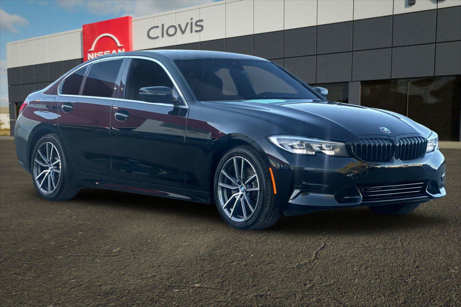 Used 2021 BMW 330e w/ Driving Assistance Package RWD image 9
