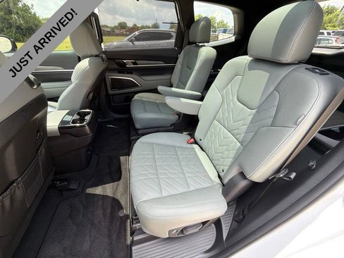 Used 2024 Kia Telluride SX X-Line AWD/4WD image 14