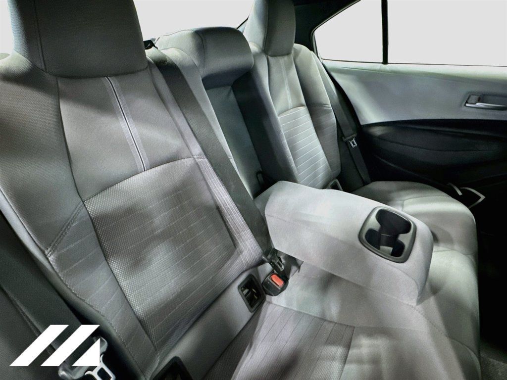 Used 2023 Toyota Corolla SE w/ Carpet Mat Package (TMS) FWD image 27