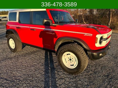 Used 2023 Ford Bronco Heritage Edition image 7