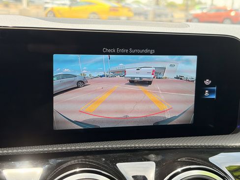 Used 2023 Mercedes-Benz CLA 250 4MATIC image 22