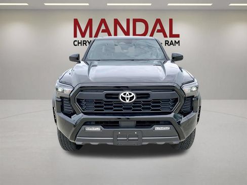 Used 2024 Toyota Tacoma TRD Off-Road AWD/4WD image 2