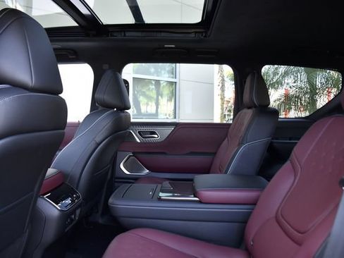 New 2026 INFINITI QX80 Autograph AWD/4WD image 28