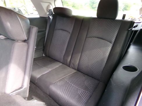 Used 2016 Dodge Journey SE w/ Flexible Seating Group FWD image 15
