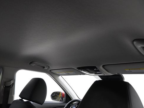 Used 2023 Kia Seltos S image 17