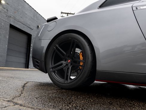 Used 2014 Nissan GT-R Black Edition image 16