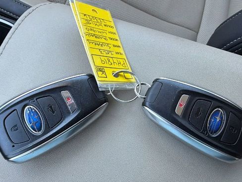 Used 2023 Subaru Outback Limited AWD/4WD image 29