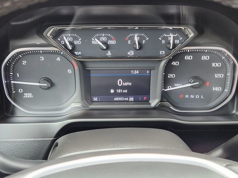 Used 2022 GMC Sierra 2500 SLT w/ SLT Convenience Package AWD/4WD image 15