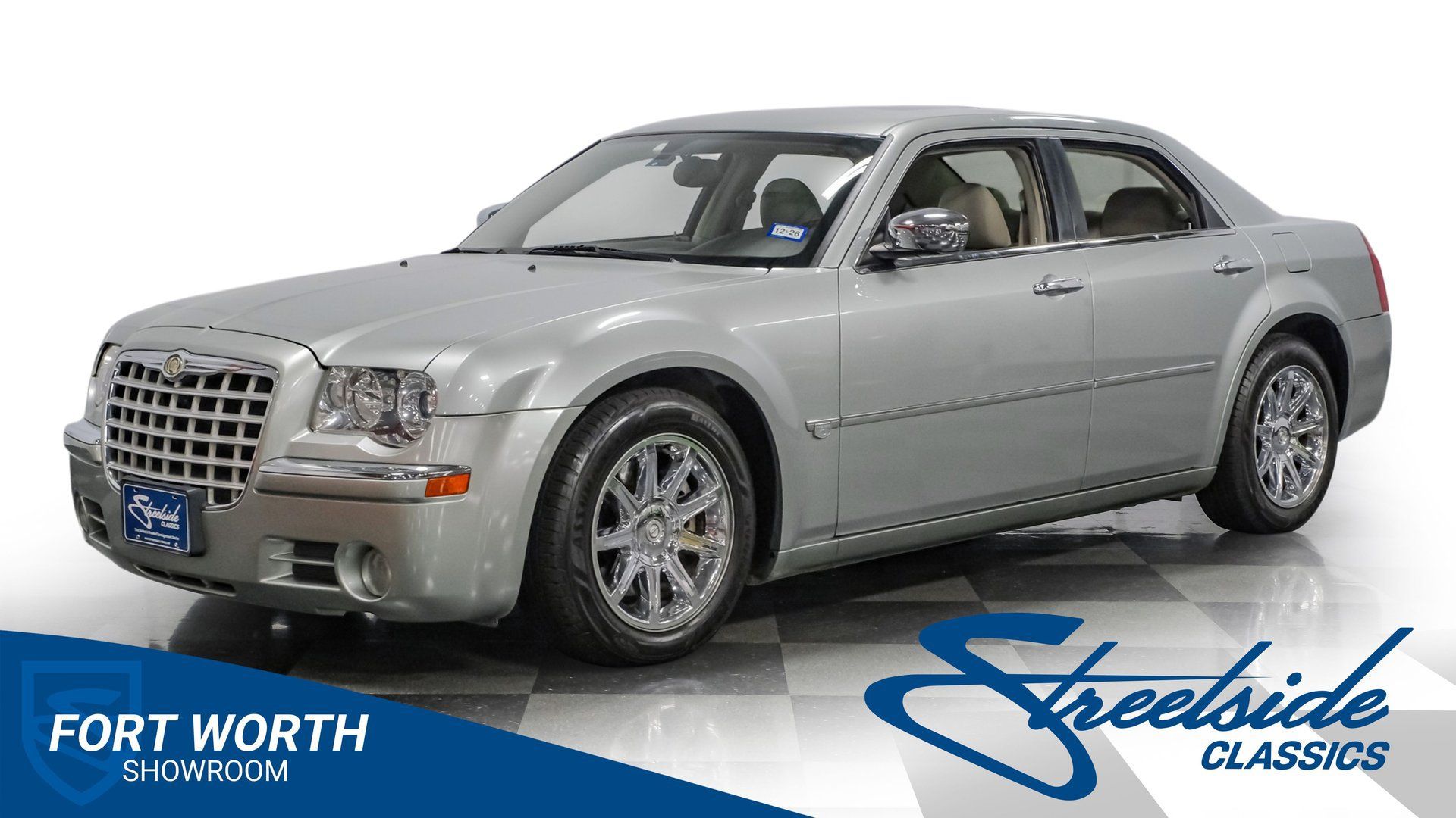 Used 2005 Chrysler 300 C w/ Navigation & Sound Group II RWD image 1