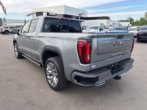 Used 2026 GMC Sierra 1500 Denali w/ Denali Reserve Package AWD/4WD image 3