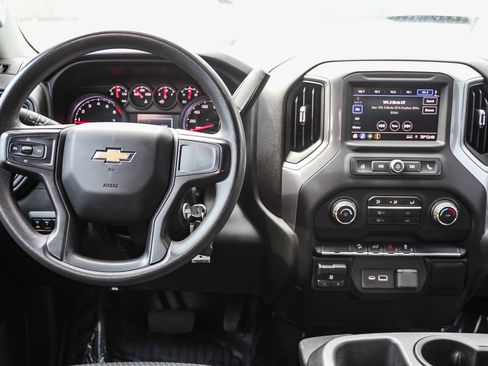 Used 2021 Chevrolet Silverado 3500 W/T w/ WT Convenience Package image 3