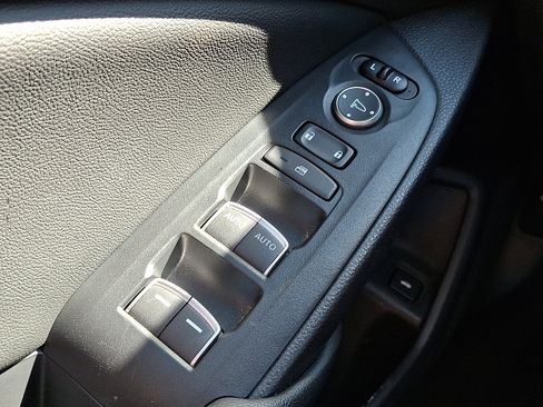 Used 2020 Honda Accord EX image 22