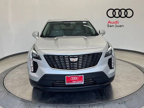 Used 2022 Cadillac XT4 Luxury image 2