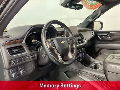 Used 2023 Chevrolet Suburban High Country AWD/4WD image 16