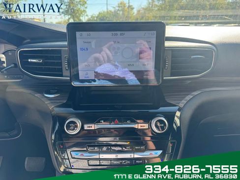 Used 2022 Ford Explorer Limited image 22