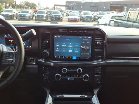Used 2023 Ford F350 Lariat w/ Lariat Ultimate Package image 15