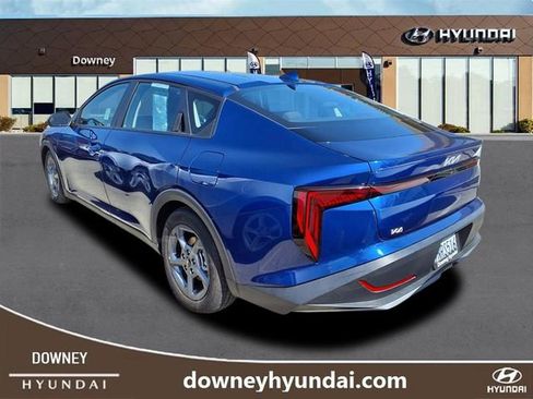 Used 2025 Kia K4 LXS image 4