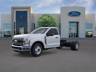 New 2025 Ford F350 XL w/ XL Chrome Package