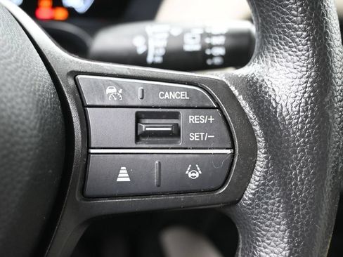 Certified 2023 Honda HR-V LX image 18