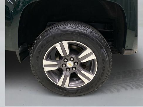 Used 2015 Chevrolet Colorado LT w/ LT Convenience Package AWD/4WD image 17