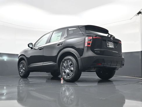 New 2026 Nissan Kicks S image 19