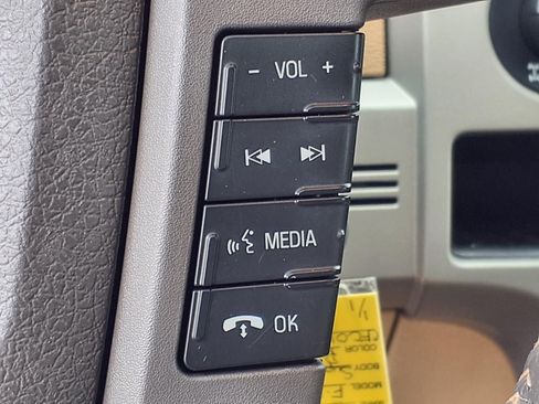 Used 2012 Ford F150 Lariat w/ Lariat Plus Pkg RWD image 19