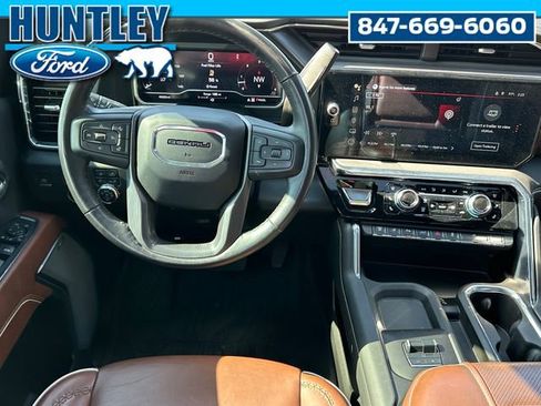 Used 2024 GMC Sierra 3500 Denali Ultimate image 10