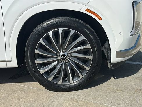 Used 2024 Hyundai Palisade Calligraphy AWD/4WD image 17