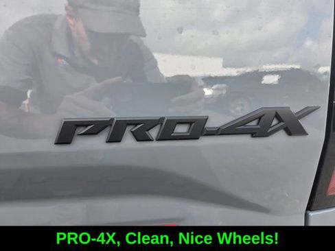 Used 2024 Nissan Frontier PRO-4X w/ Off-Road Protection Package AWD/4WD image 15