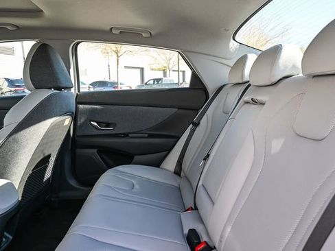 New 2026 Hyundai Elantra Limited FWD image 20