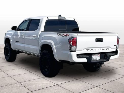 Used 2023 Toyota Tacoma TRD Sport w/ Black Out Package (TMS) AWD/4WD image 12