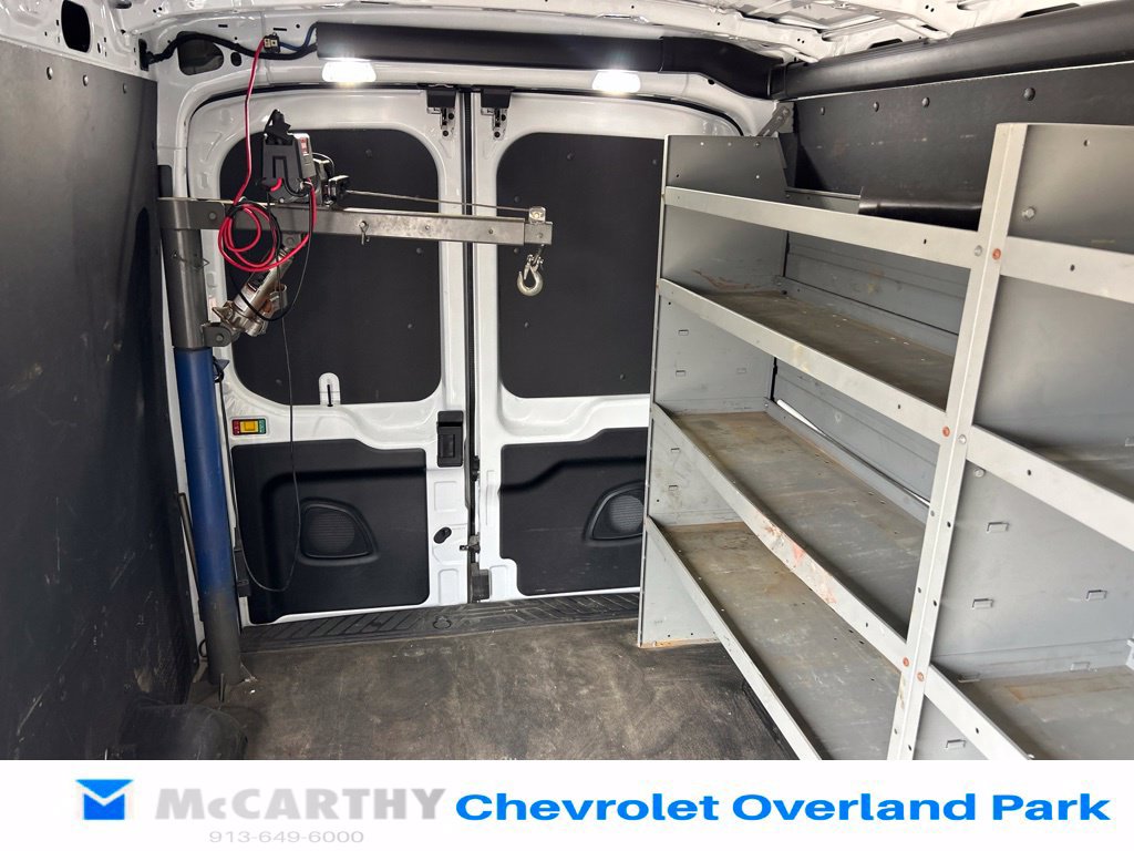 Used 2025 Ford Transit 250 148 Medium Roof Extended AWD w/ Load Area Protection Package image 8