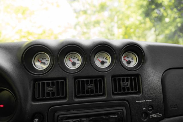Used 2002 Dodge Viper GTS RWD image 30