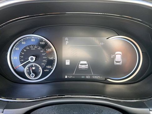 Used 2023 Genesis GV70 2.5T w/ Advanced Package image 30