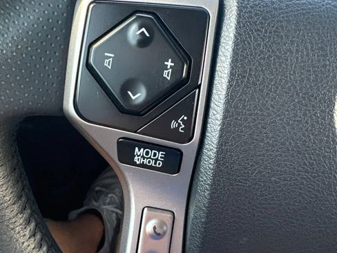 Used 2023 Toyota 4Runner TRD Sport w/ Technology Package AWD/4WD image 19