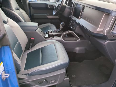 Used 2022 Ford Bronco Outer Banks image 21