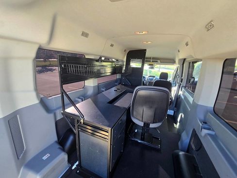 Used 2017 Ford Transit 150 XLT RWD image 16