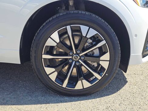 New 2026 Volvo XC60 T8 Plus w/ Climate Package image 3