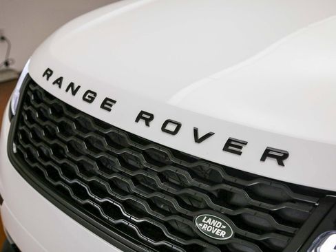 Used 2023 Land Rover Range Rover Velar R-Dynamic S AWD/4WD image 9