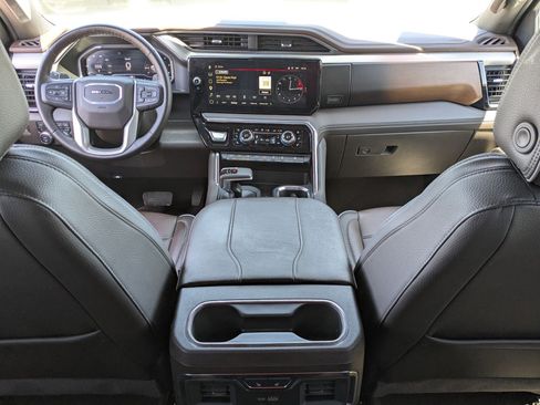 Used 2024 GMC Sierra 1500 Denali w/ Denali Reserve Package AWD/4WD image 26
