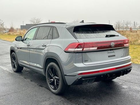 New 2026 Volkswagen Atlas Cross Sport SEL R-Line AWD/4WD image 4