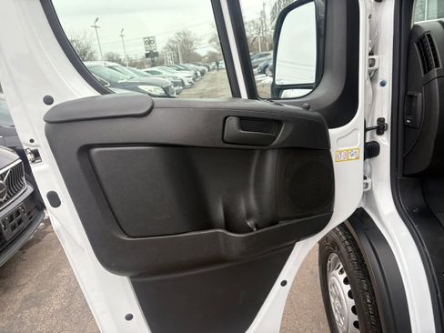 Used 2024 RAM ProMaster 3500 w/ Convenience Group image 12