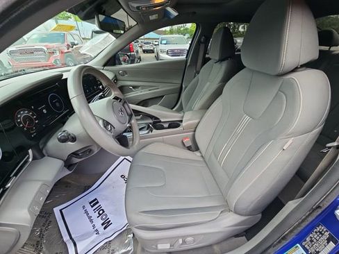 Used 2022 Hyundai Elantra SEL w/ Convenience + Premium Package FWD image 21