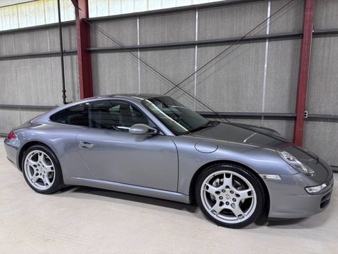 Used 2005 Porsche 911 Carrera RWD image 34