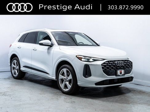 Used 2025 Audi Q5 Premium w/ Premium Plus AWD/4WD image 9