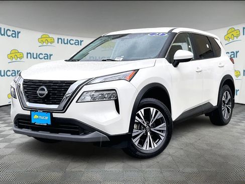 Used 2023 Nissan Rogue SV AWD/4WD image 3