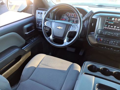 Used 2018 Chevrolet Silverado 1500 LT w/ All Star Edition image 7