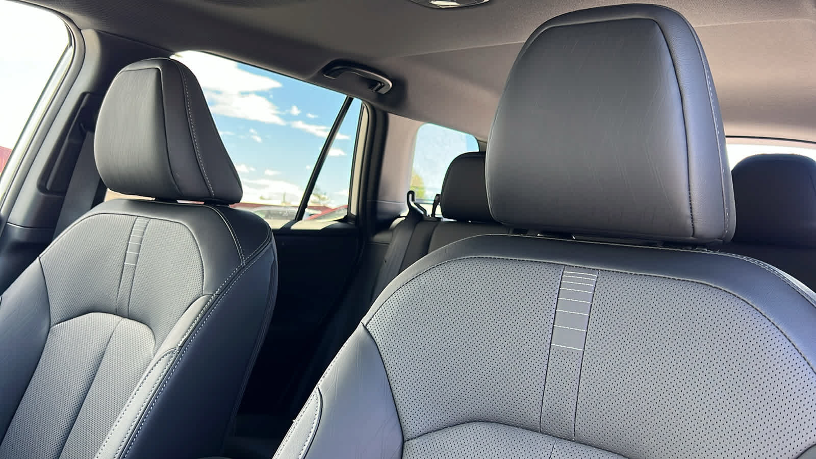 New 2026 Subaru Outback Touring XT AWD/4WD image 11