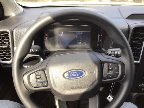 New 2026 Ford Ranger XL image 17