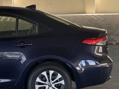 Used 2020 Toyota Corolla LE image 13